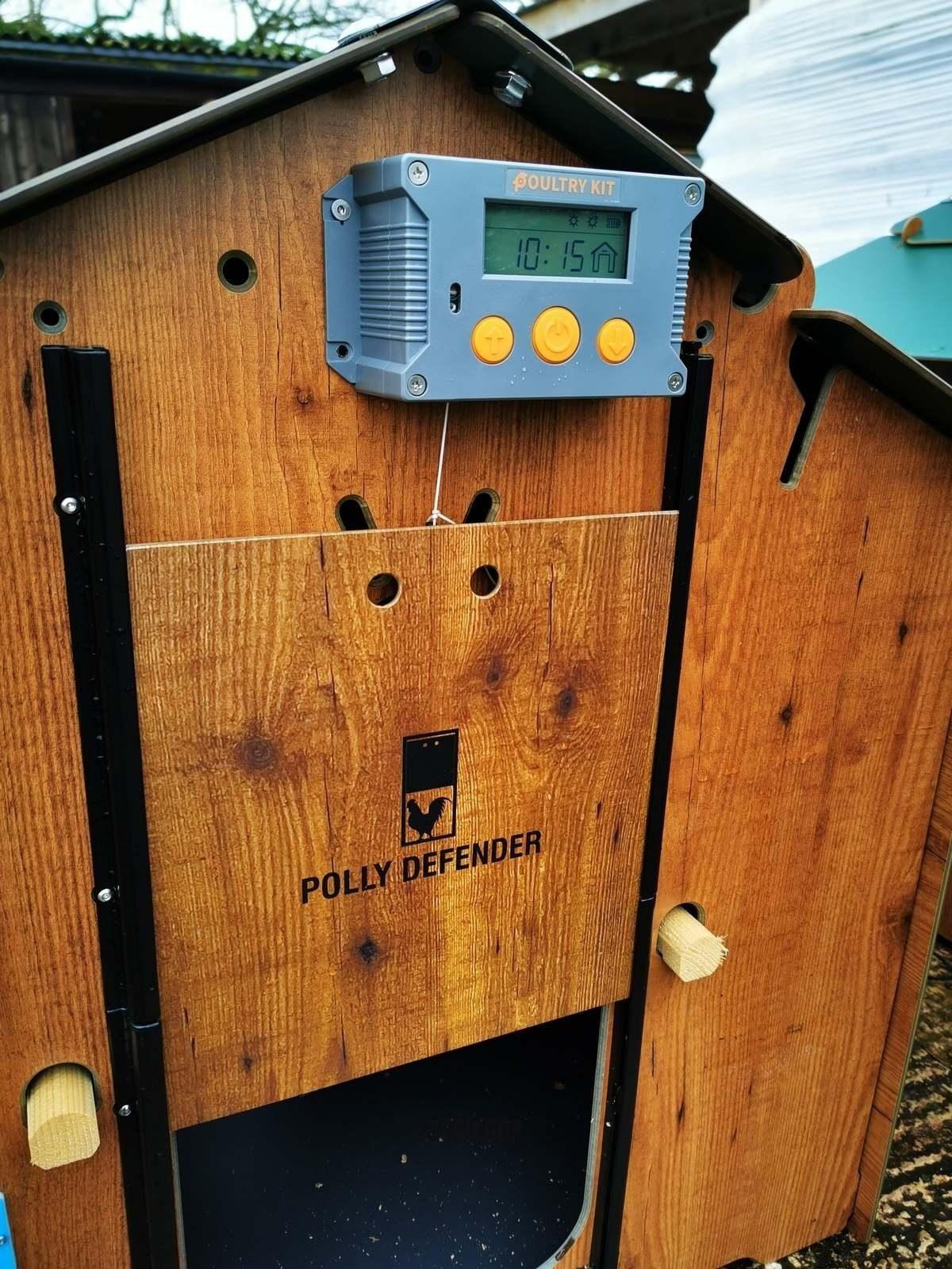 Easicoop Eco HPL chicken coop 6 birds (Black) - Chartley Chucks