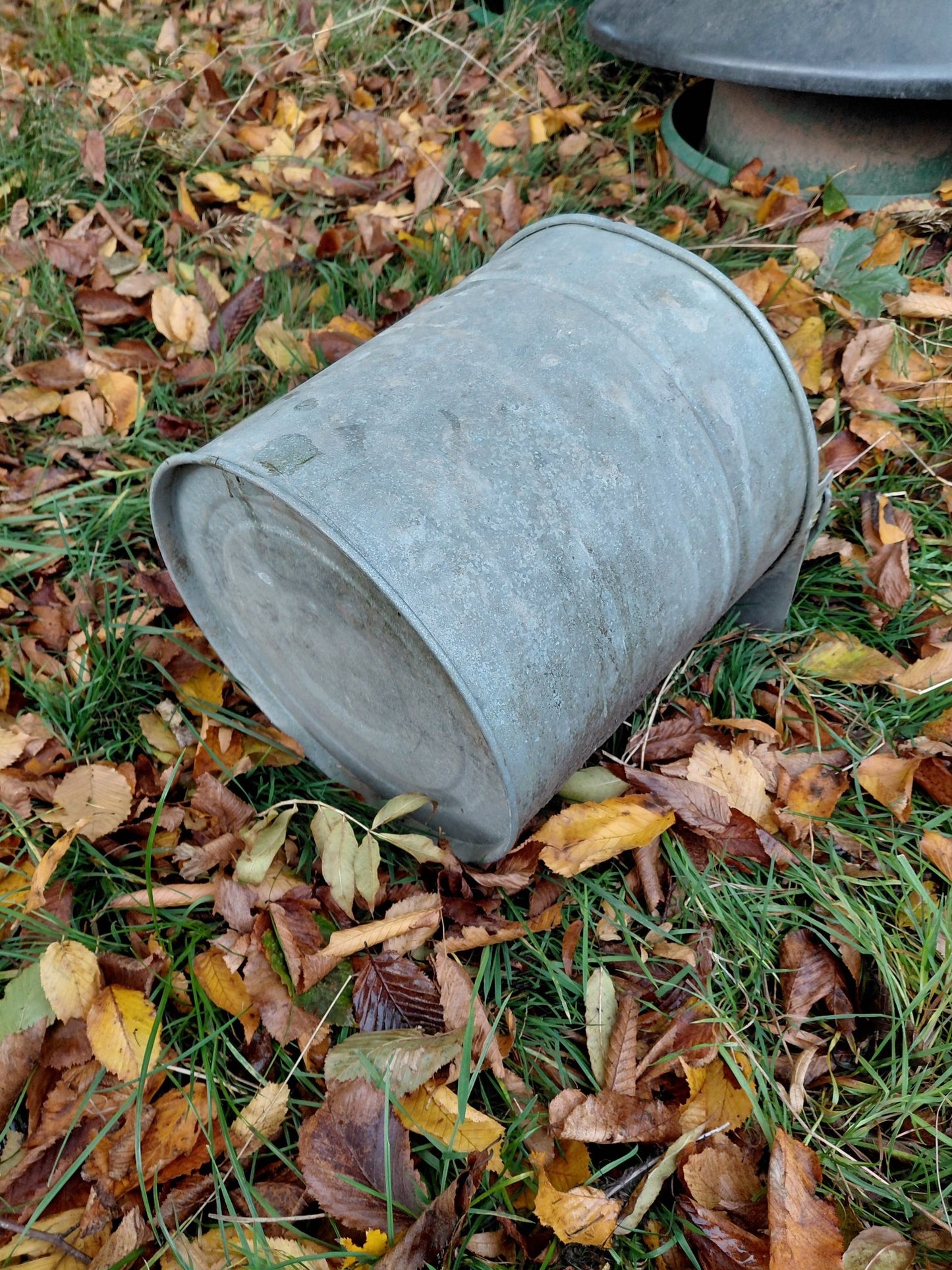 Galvanised Lying Bucket drinkers - used (10 litres) - Chartley Chucks